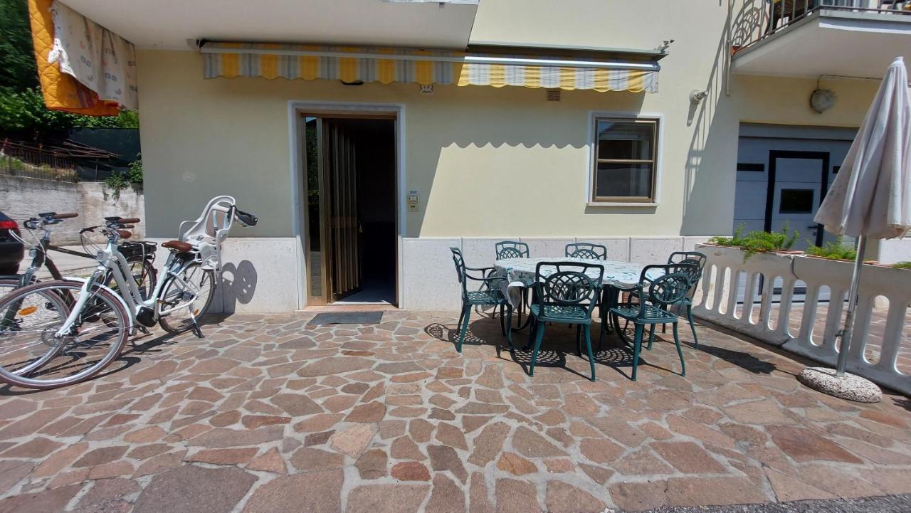 Narcisa Patio Apartment Bardolino Ngoại thất bức ảnh